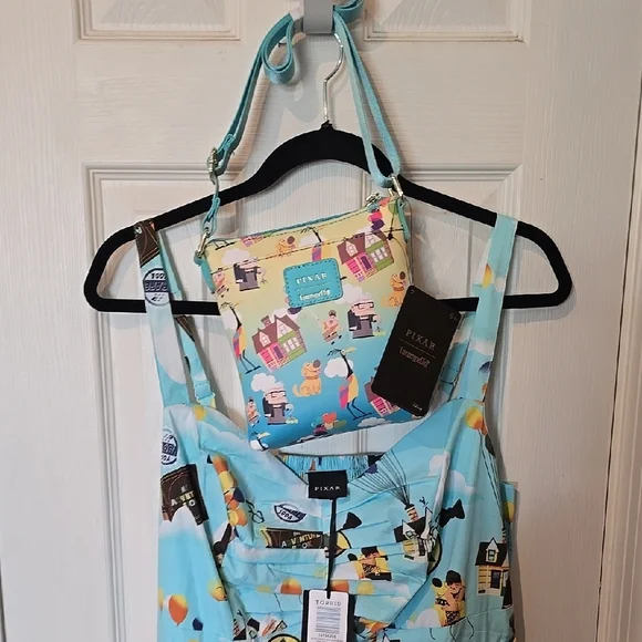 Pixar Loungefly Up Crossbody Bag - Picture 3 of 3
